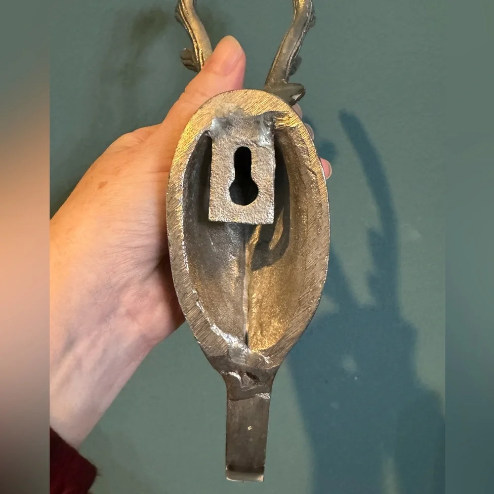 Metal Stag Deer Decorative Wall Hook - Silver